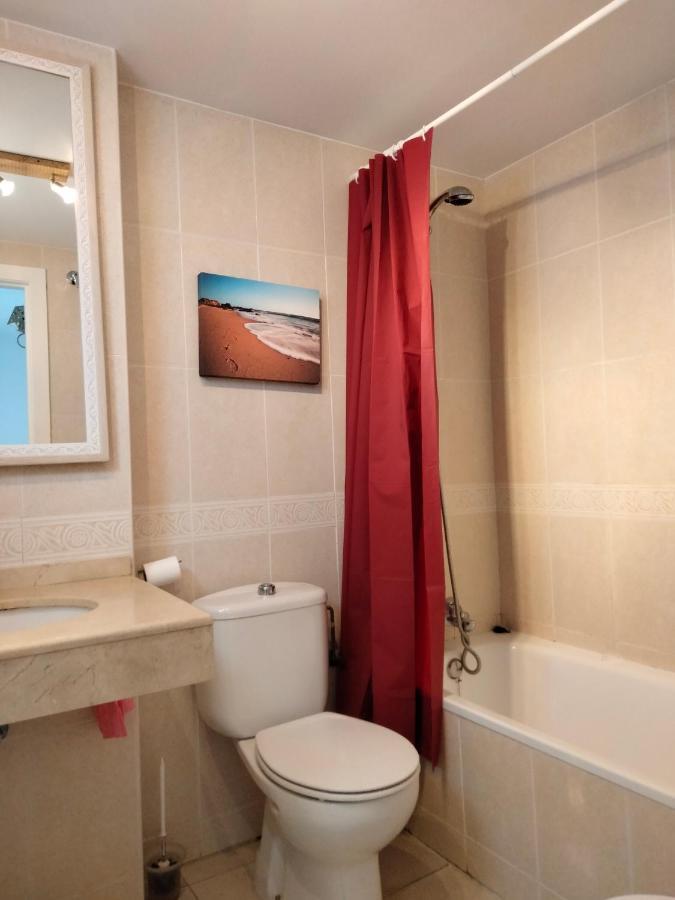 Villamarina Apartments - Zand Properties เบนิดอร์ม ภายนอก รูปภาพ