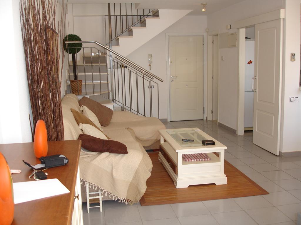 Villamarina Apartments - Zand Properties เบนิดอร์ม ห้อง รูปภาพ